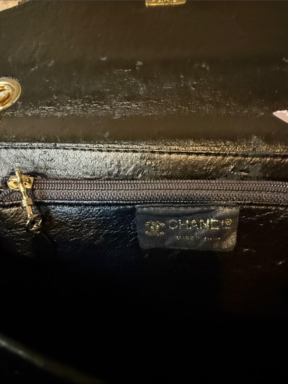 Fashion inspired bag. - Picture 4 of 6